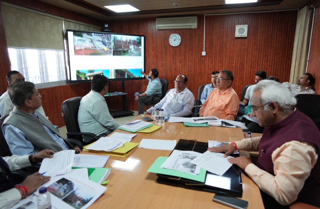 आयुष अस्पतालों में डॉक्टरों की कमी होगी दूर, मंत्री कौशिक ने भर्ती प्रक्रिया जल्द पूरी करने के दिए निर्देश