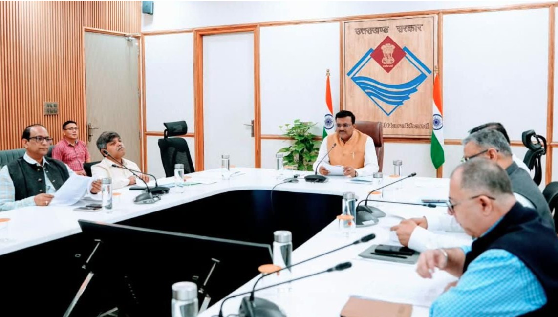 सीरिया में यात्री बस पर अंधाधुंध गोलीबारी, 7 लोगों की मौत, 4 घायल