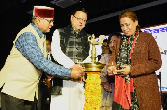 कानून से खिलवाड़ जिले में मंजूर नहींः डीएम 