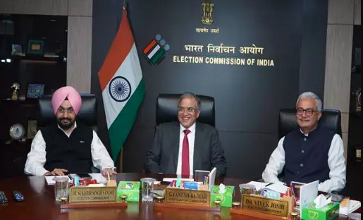 चुनाव आयोग ने मतदाता सूची पुनरीक्षण का दूसरा चरण किया घोषित, विपक्ष ने उठाए सवाल