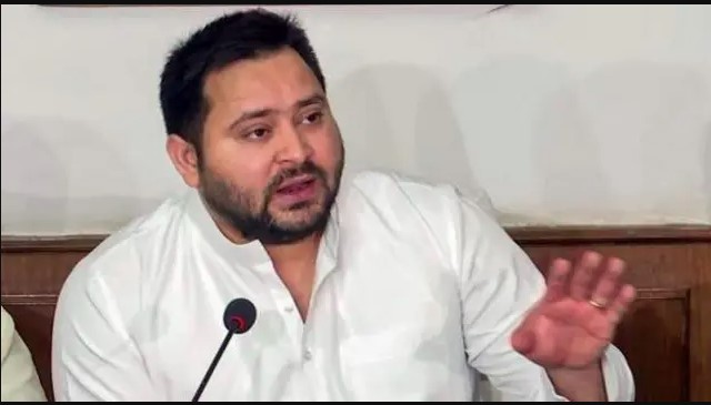 हमारी सरकार बनते ही जीविका दीदियों को सरकारी कर्मी का दर्जा दिया जाएगा- तेजस्वी यादव