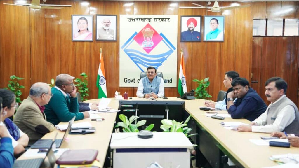 मध्य क्षेत्रीय परिषद की बैठक- मुख्य सचिव ने सभी विभागों को एजेंडा शीघ्र प्रस्तुत करने के दिए निर्देश